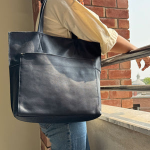 Lily - Navy Blue